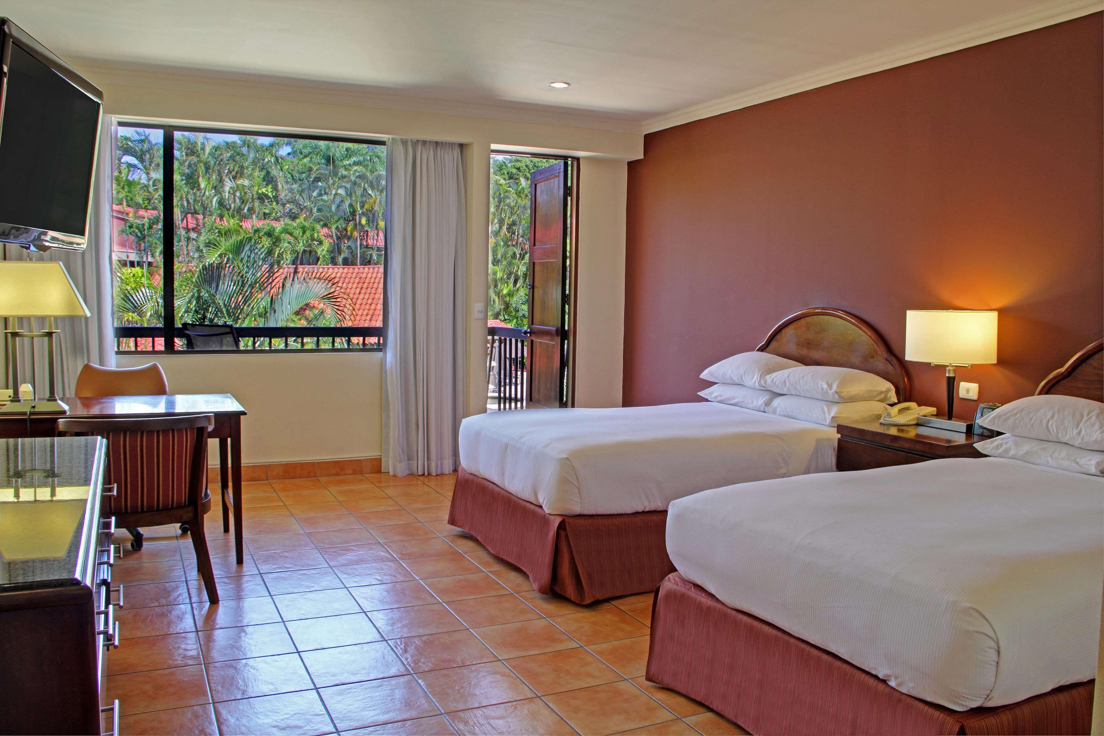 Hilton Cariari Doubletree San Jose - Costa Rica Hotel Exterior photo A room at the hotel