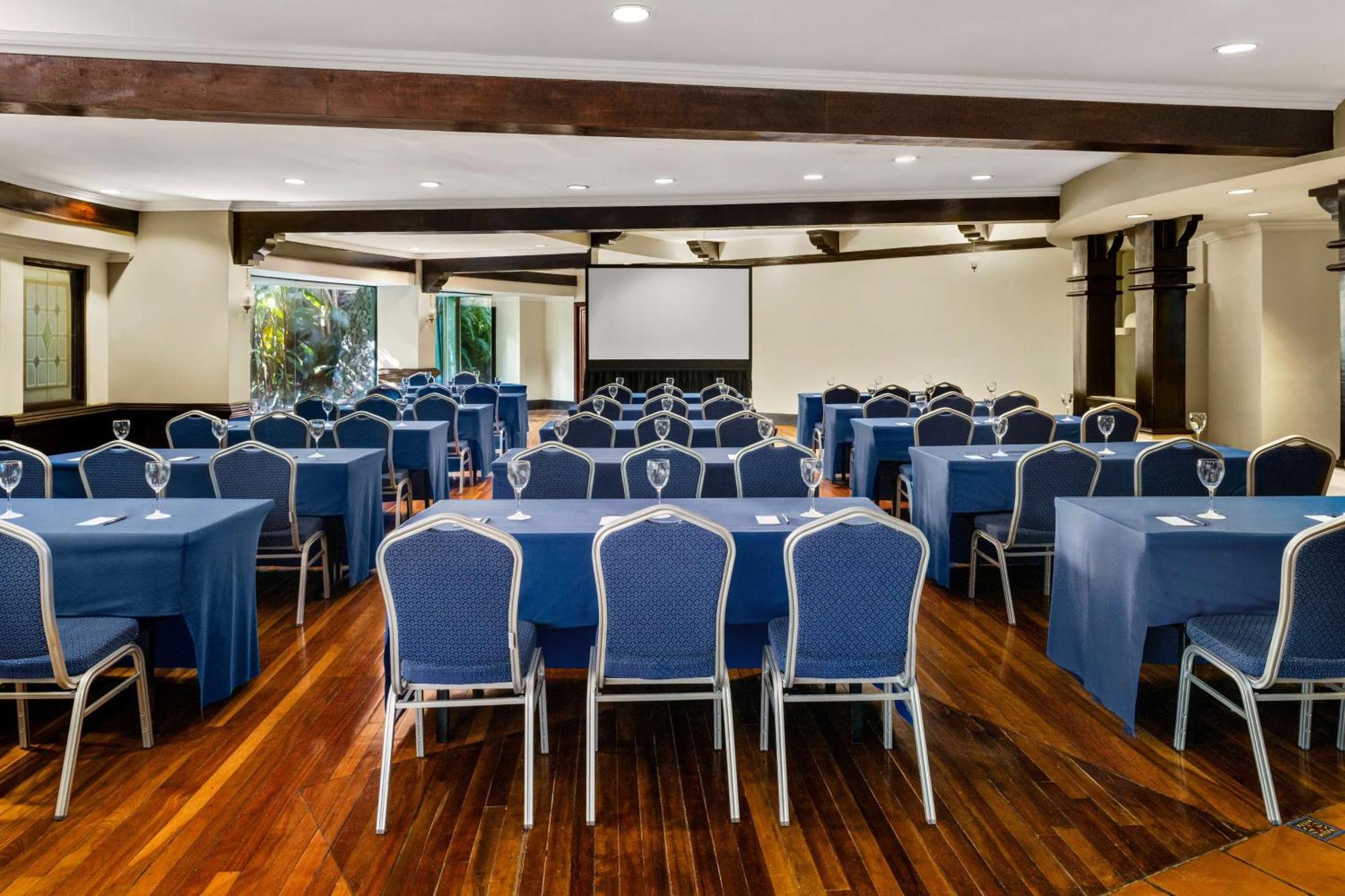 Hilton Cariari Doubletree San Jose - Costa Rica Hotel Exterior photo