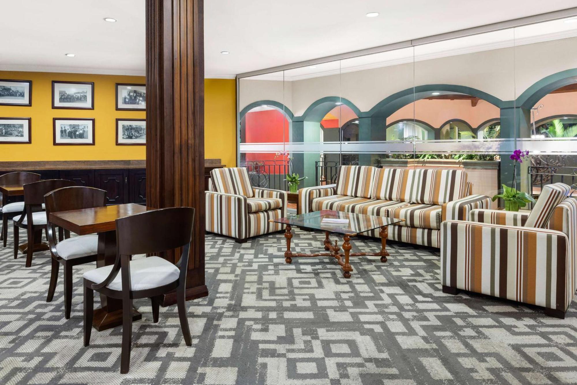 Hilton Cariari Doubletree San Jose - Costa Rica Hotel Exterior photo