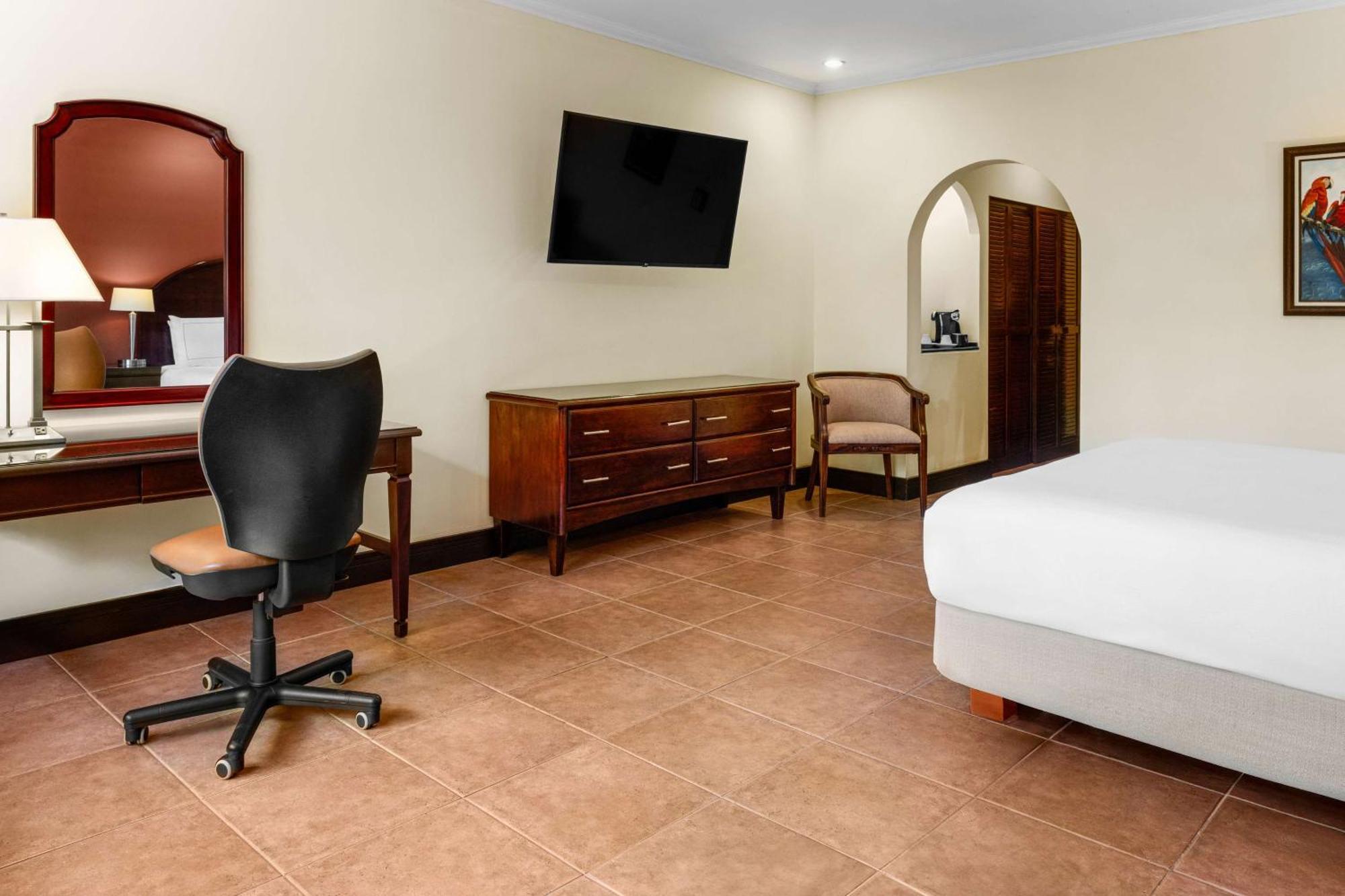 Hilton Cariari Doubletree San Jose - Costa Rica Hotel Exterior photo