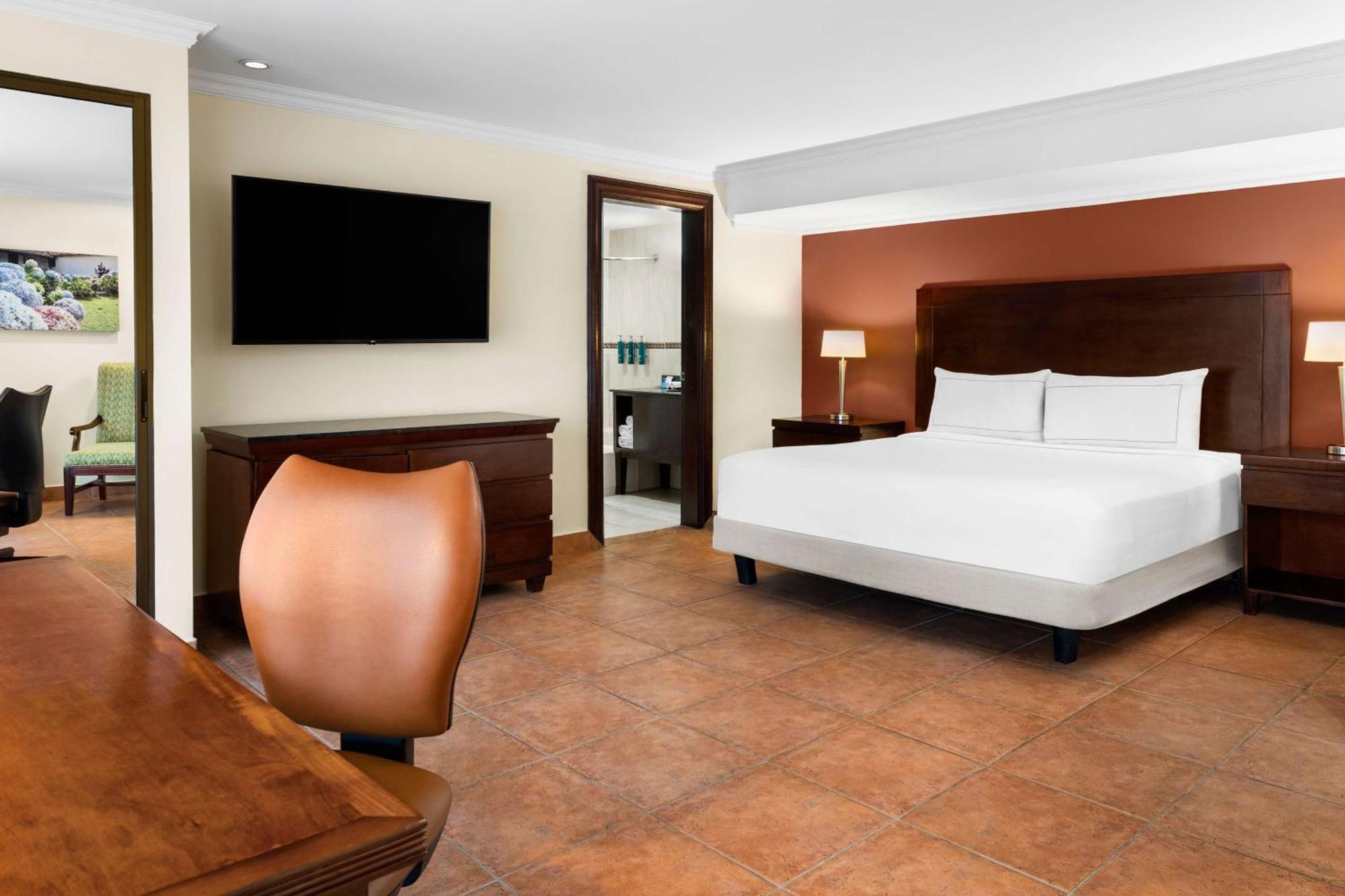 Hilton Cariari Doubletree San Jose - Costa Rica Hotel Exterior photo